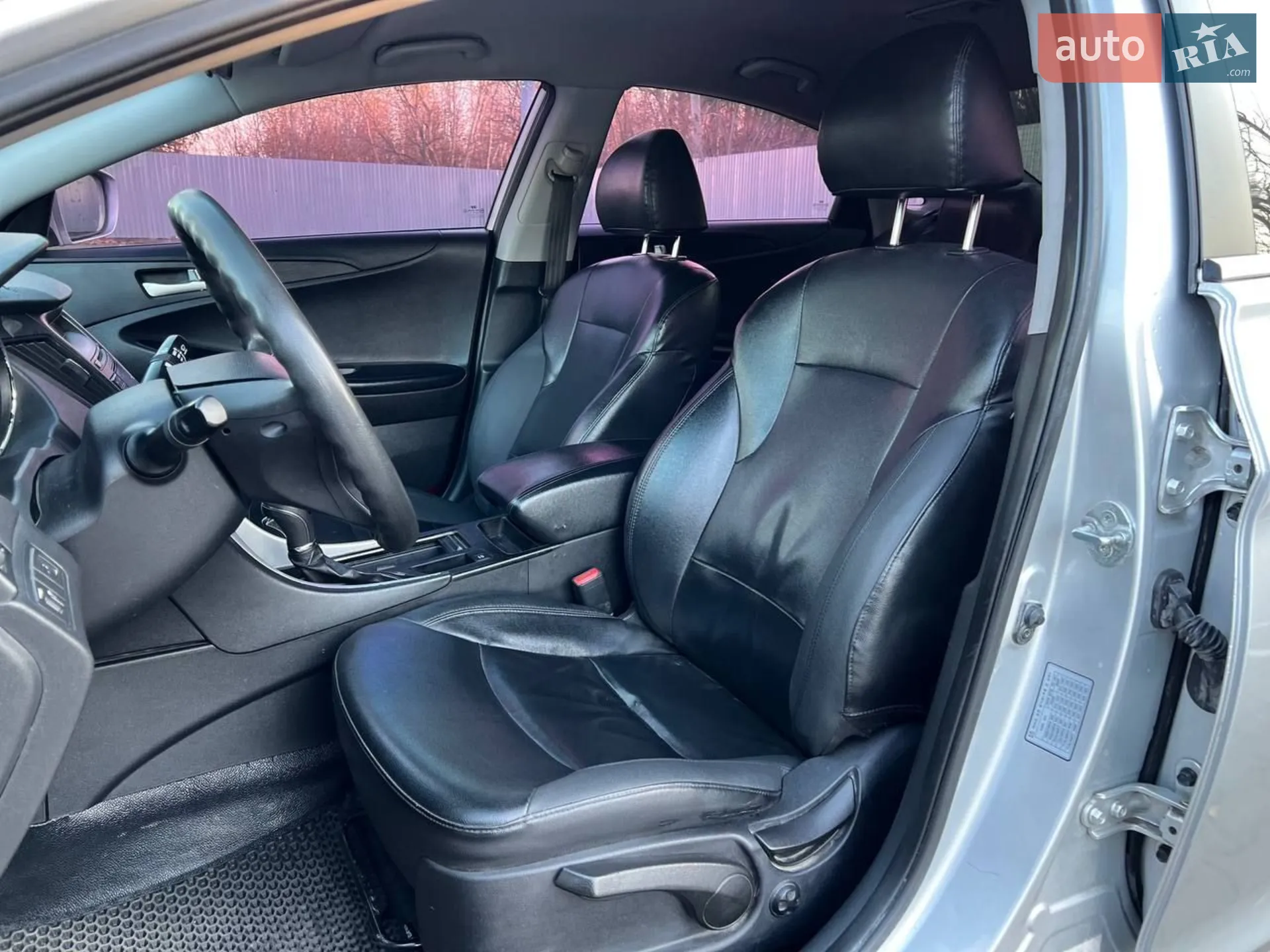2013 Hyundai Sonata - мініатюра 24