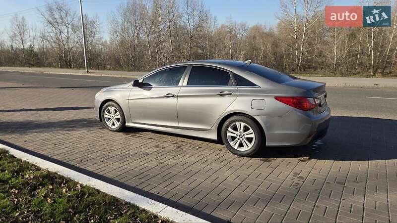 Седан Hyundai Sonata 2014 в Киеве