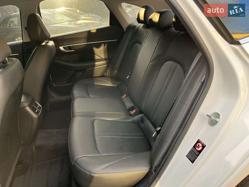 Седан Hyundai Sonata 2021 в Киеве