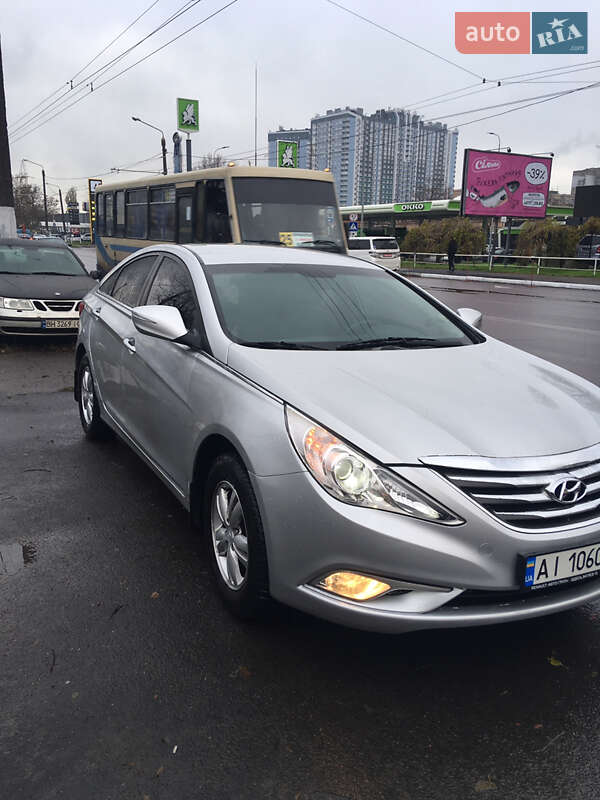 Седан Hyundai Sonata 2013 в Одессе