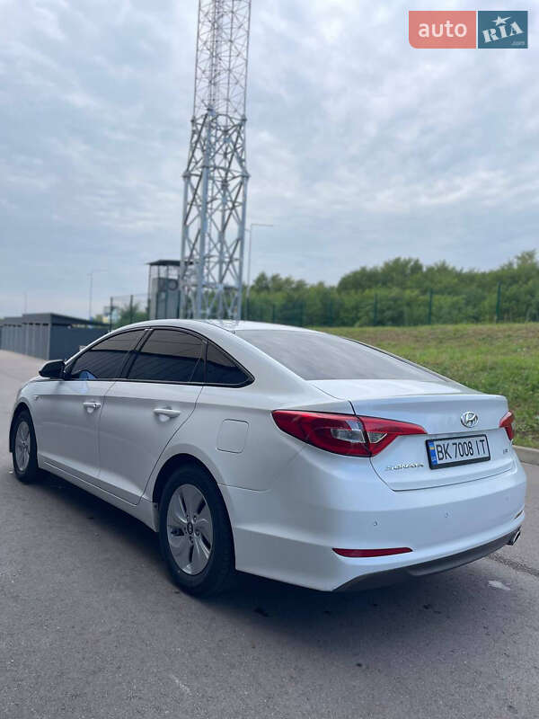 Седан Hyundai Sonata 2016 в Рівному фото 4 Седан Hyundai Sonata 2016 в Рівному