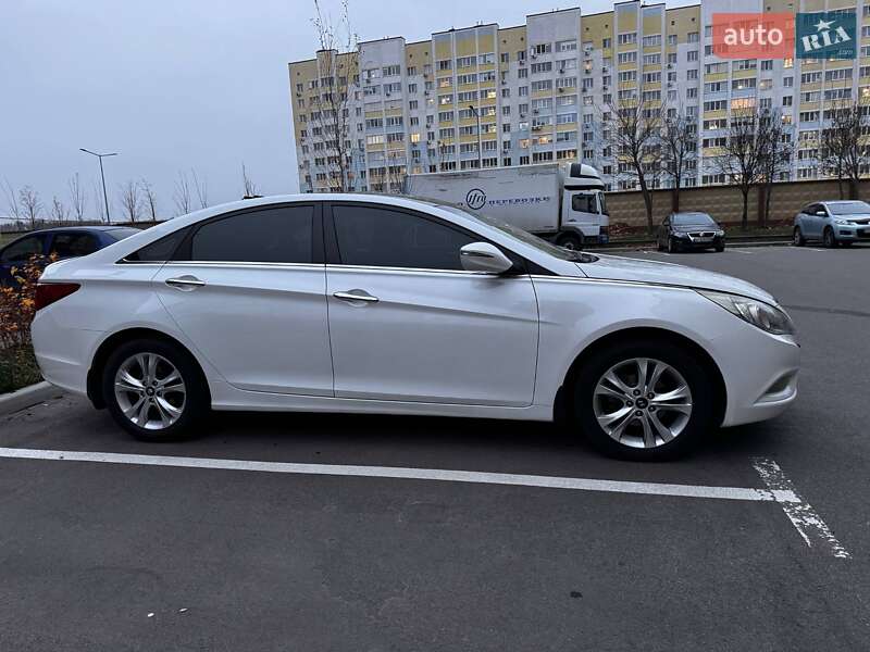 Седан Hyundai Sonata 2010 в Києві фото 3 Седан Hyundai Sonata 2010 в Києві