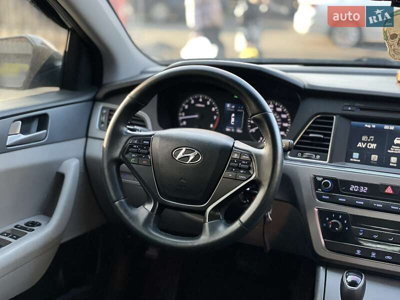 Седан Hyundai Sonata 2016 в Днепре