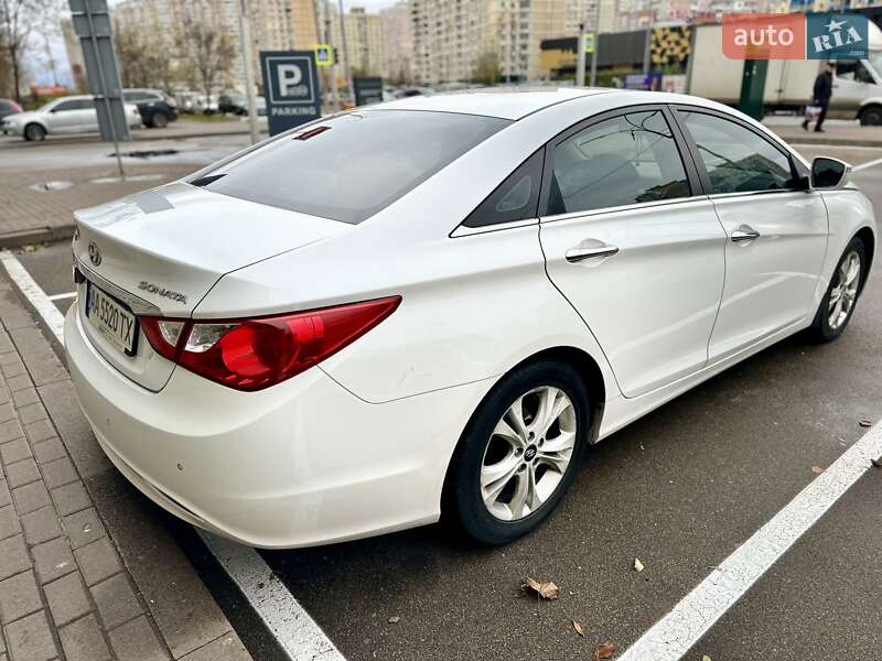Седан Hyundai Sonata 2011 в Киеве