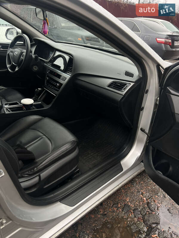 Седан Hyundai Sonata 2015 в Киеве
