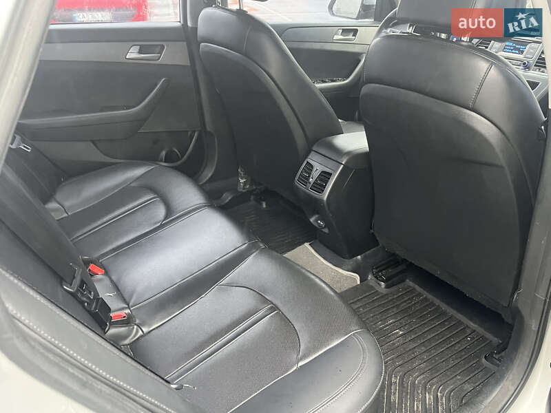 Седан Hyundai Sonata 2015 в Киеве