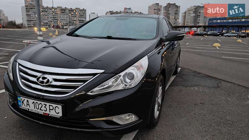 Седан Hyundai Sonata 2014 в Киеве
