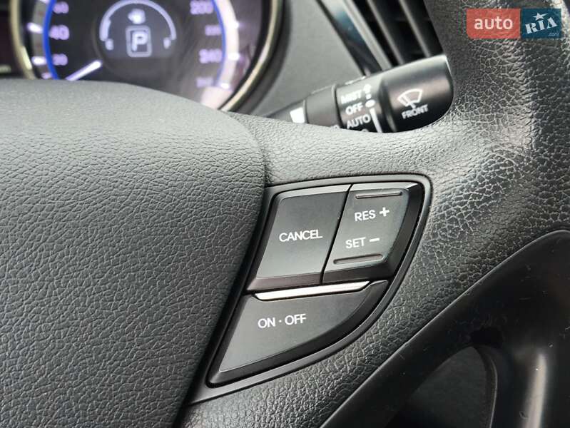 Седан Hyundai Sonata 2010 в Киеве