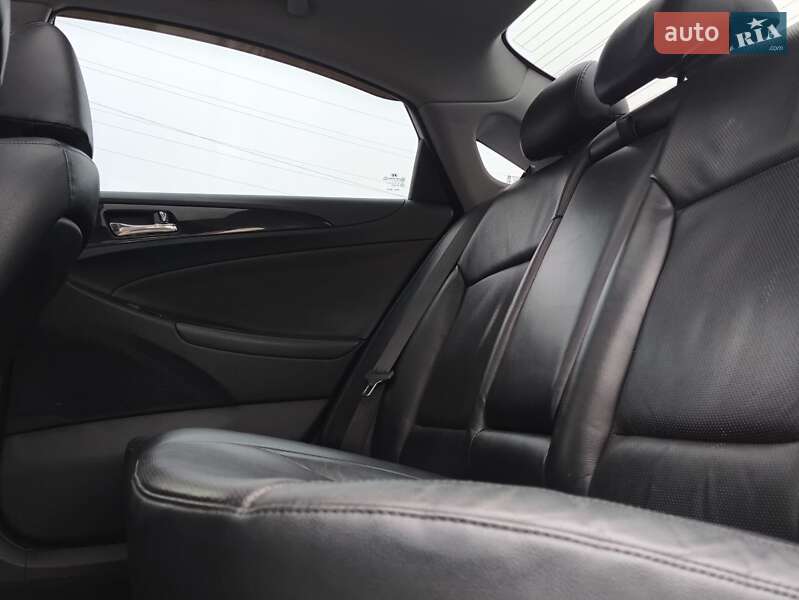Седан Hyundai Sonata 2010 в Киеве