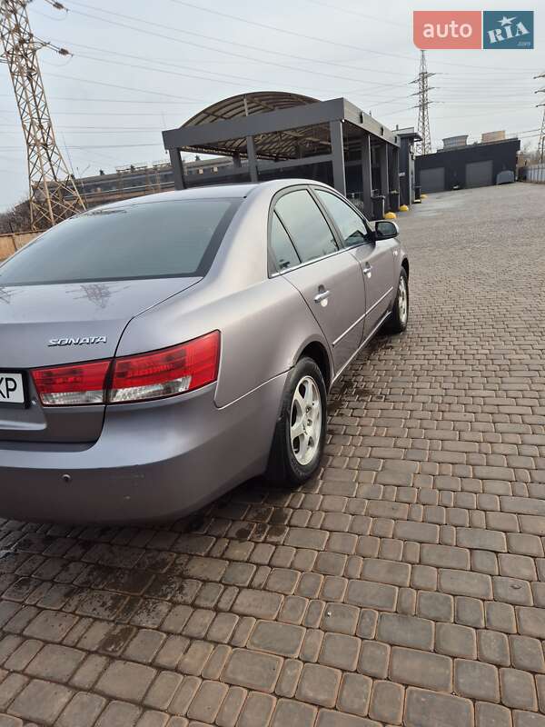 Седан Hyundai Sonata 2006 в Кривом Роге фото 4 Седан Hyundai Sonata 2006 в Кривом Роге