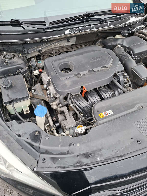 Седан Hyundai Sonata 2015 в Славуте