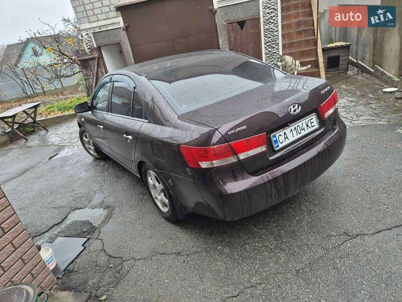 Седан Hyundai Sonata 2006 в Умані