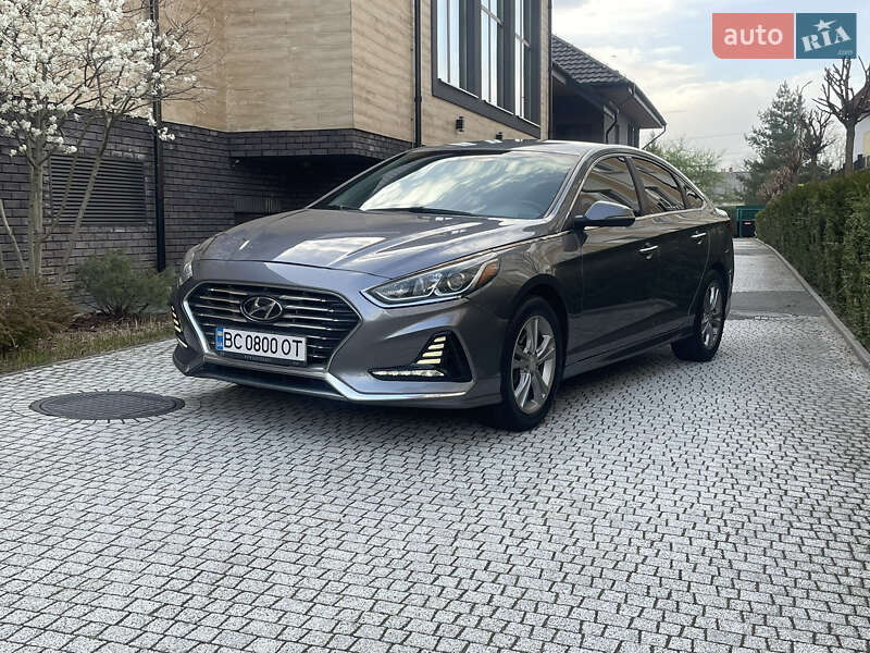 Седан Hyundai Sonata 2018 в Львове