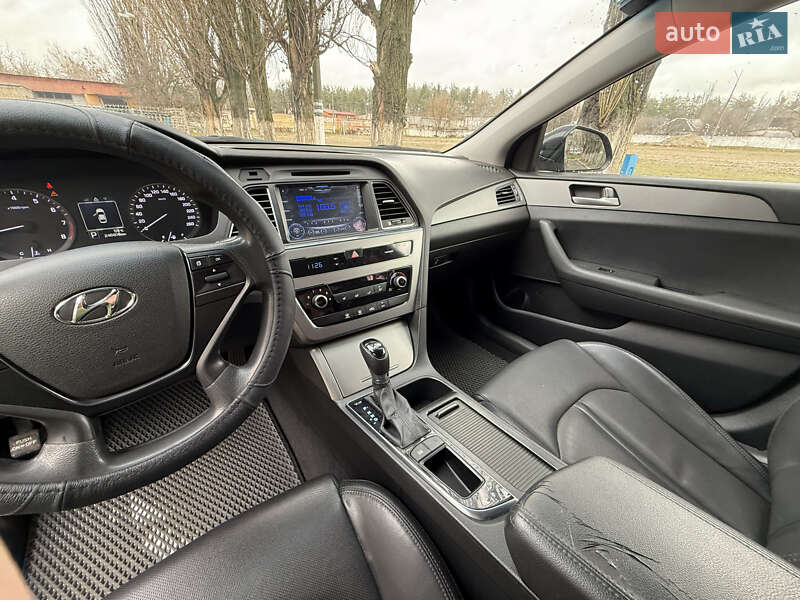 Седан Hyundai Sonata 2014 в Киеве
