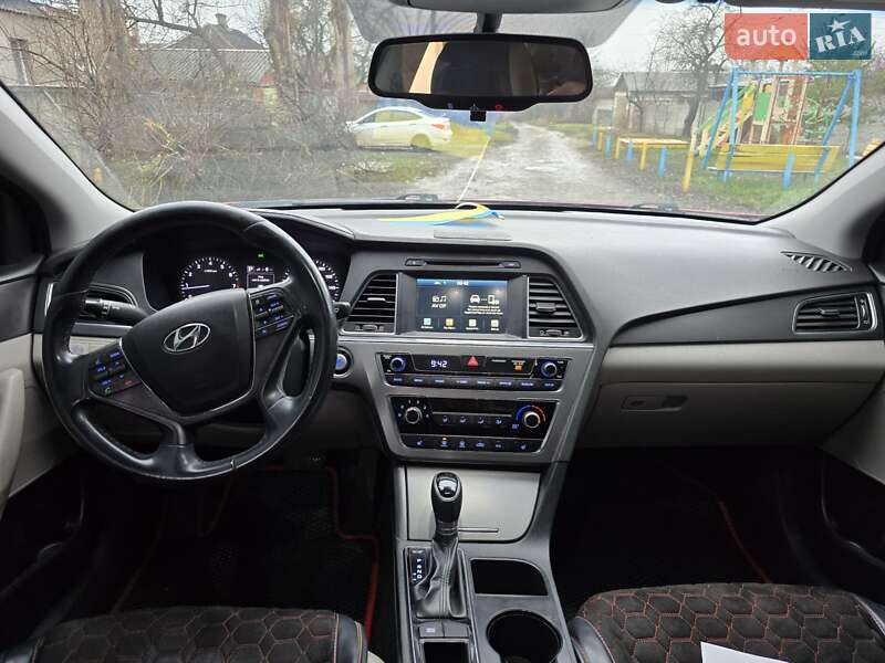 Седан Hyundai Sonata 2016 в Харькове
