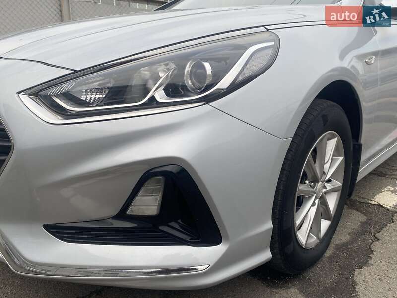 Седан Hyundai Sonata 2018 в Киеве фото 2 Седан Hyundai Sonata 2018 в Киеве