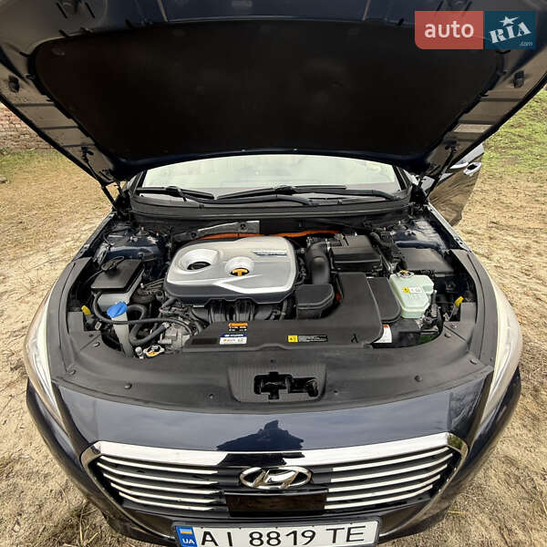 Седан Hyundai Sonata 2017 в Десне