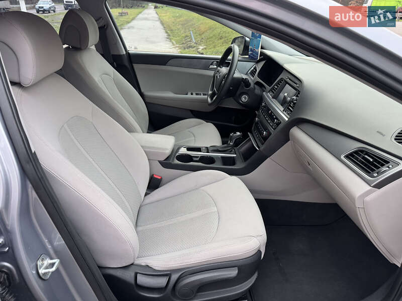 Седан Hyundai Sonata 2016 в Киеве фото 19 Седан Hyundai Sonata 2016 в Киеве
