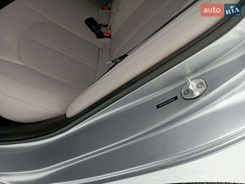 Седан Hyundai Sonata 2014 в Виннице