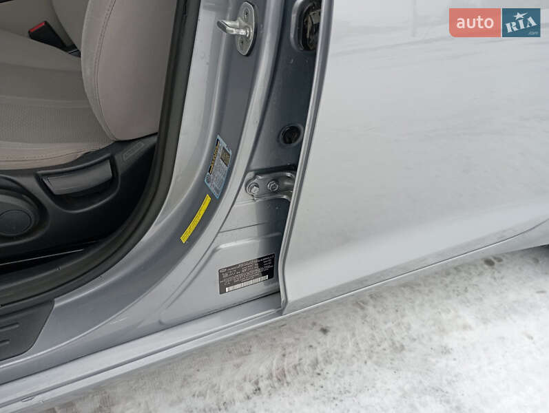 Седан Hyundai Sonata 2014 в Виннице