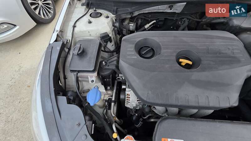 Седан Hyundai Sonata 2017 в Киеве фото 12 Седан Hyundai Sonata 2017 в Киеве