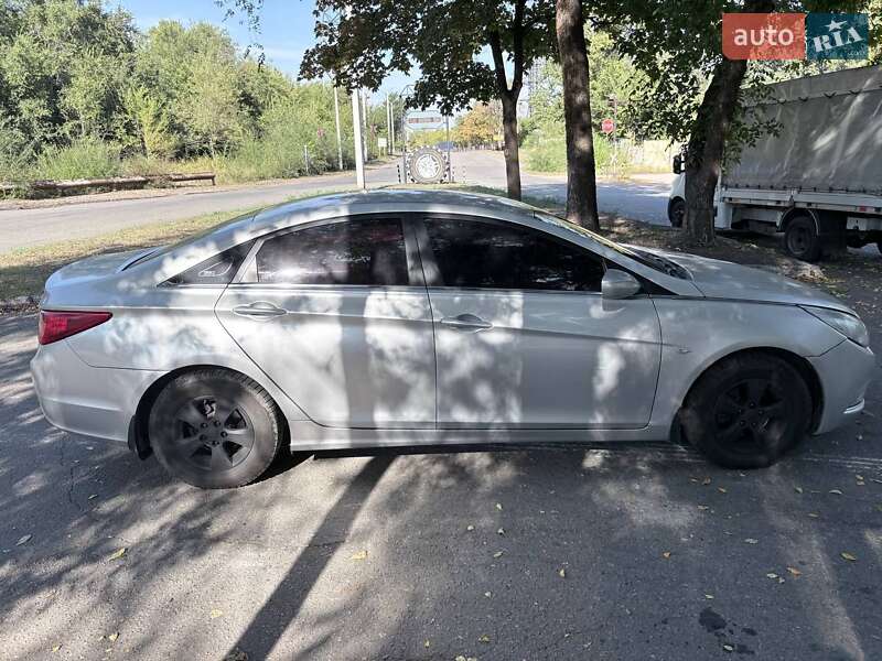 Седан Hyundai Sonata 2011 в Днепре