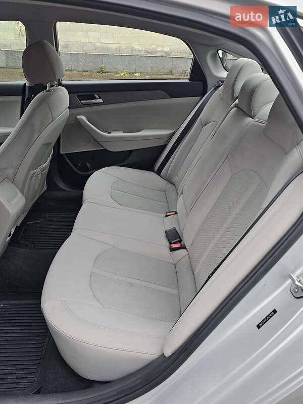 Седан Hyundai Sonata 2018 в Києві