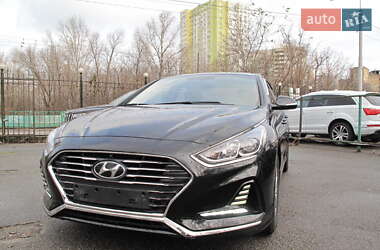 Седан Hyundai Sonata 2017 в Києві