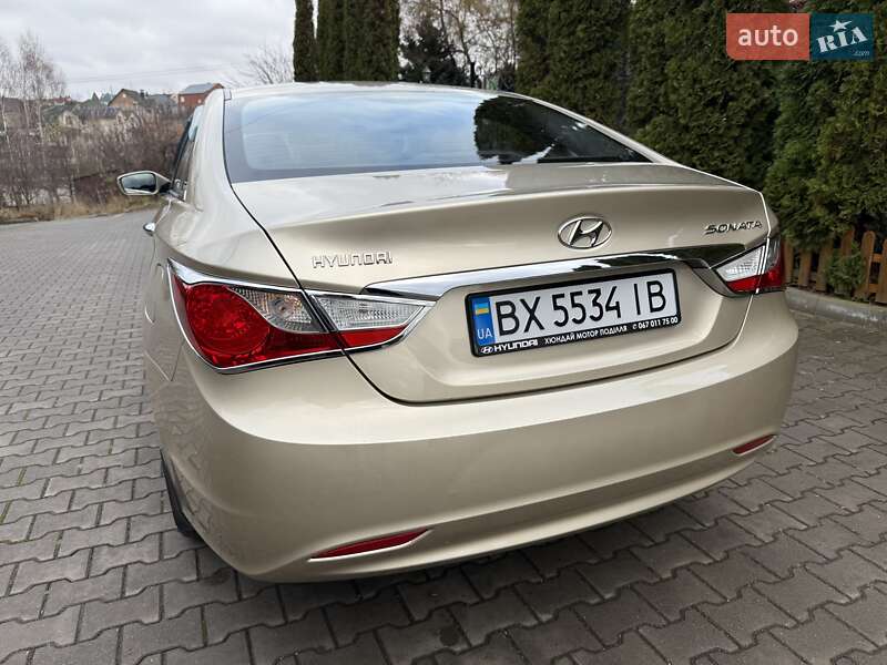 Седан Hyundai Sonata 2010 в Хмельницком