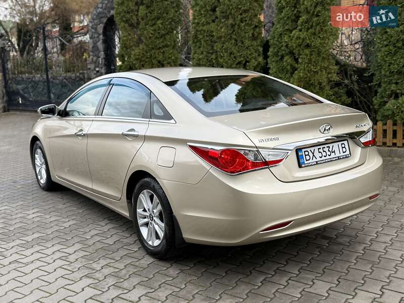 Седан Hyundai Sonata 2010 в Хмельницком