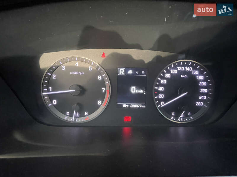 Седан Hyundai Sonata 2016 в Одессе