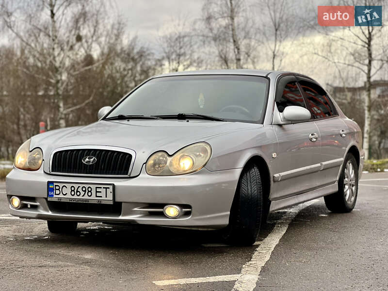 Седан Hyundai Sonata 2002 в Львове