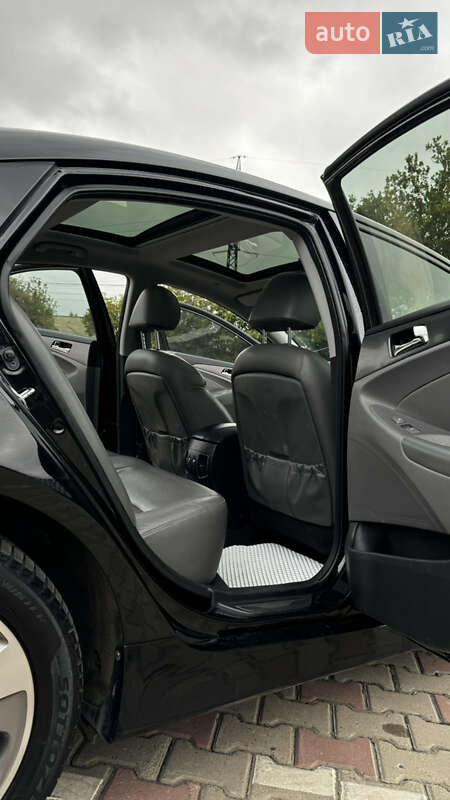 Седан Hyundai Sonata 2012 в Одессе