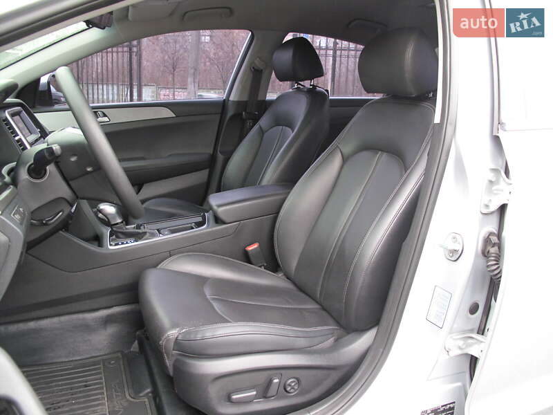 Седан Hyundai Sonata 2018 в Киеве