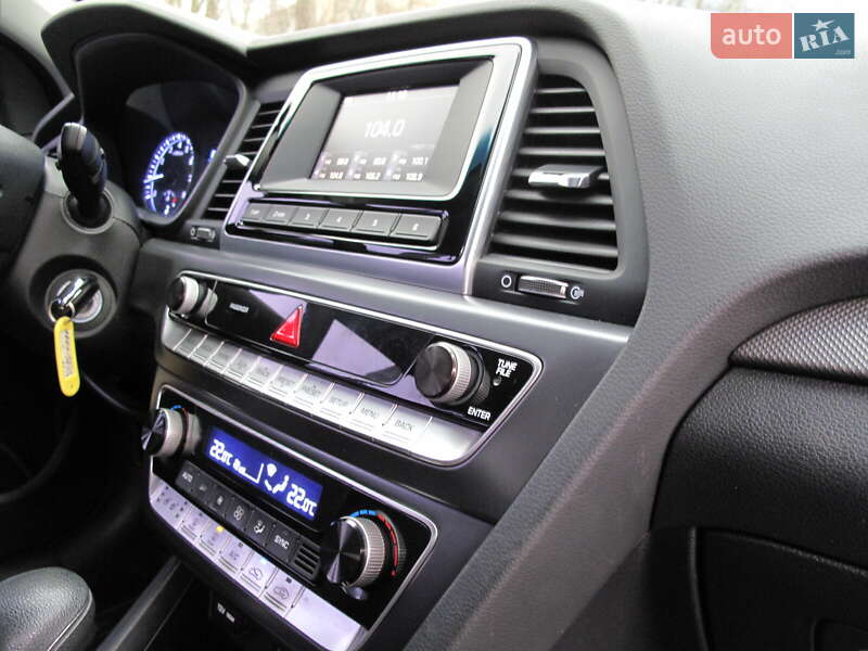 Седан Hyundai Sonata 2018 в Киеве