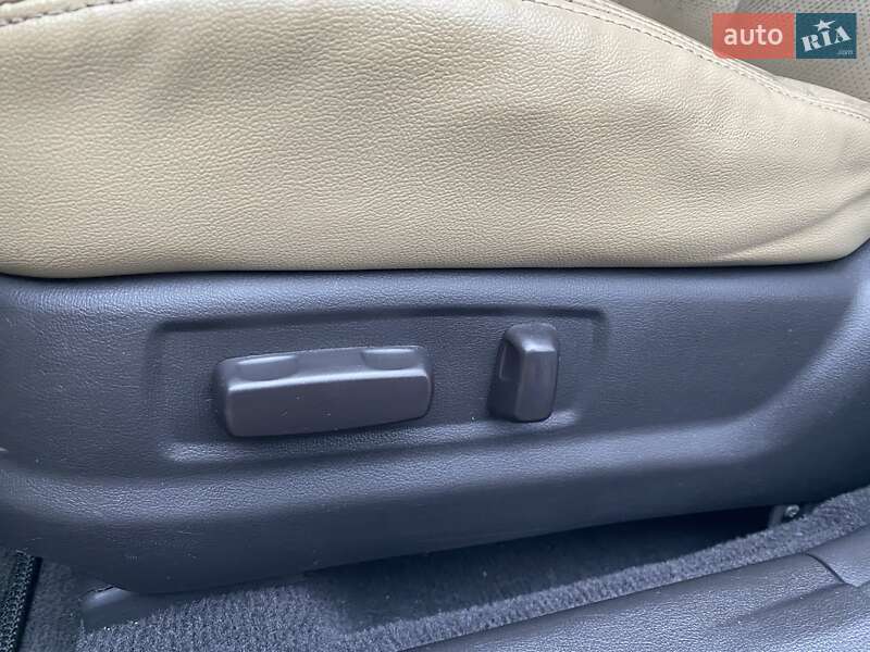 Седан Hyundai Sonata 2009 в Днепре