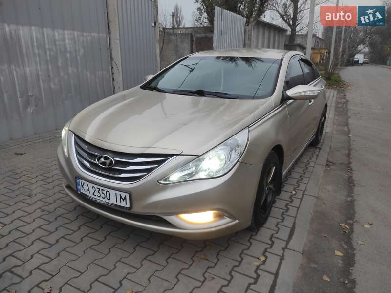 Hyundai Sonata 2010 Hyundai Sonata 2010