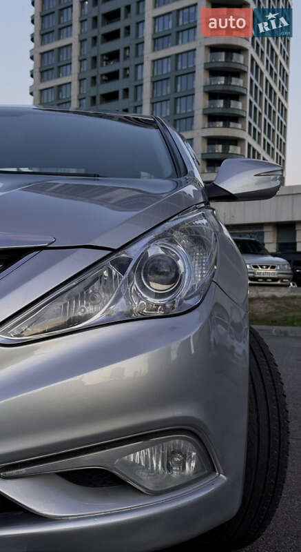 Седан Hyundai Sonata 2013 в Днепре