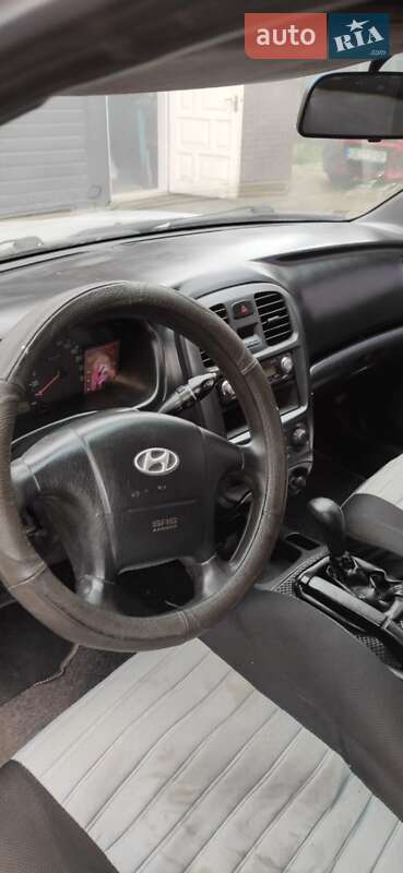 Седан Hyundai Sonata 2004 в Черновцах фото 10 Седан Hyundai Sonata 2004 в Черновцах