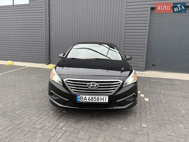 Седан Hyundai Sonata 2016 в Кропивницком
