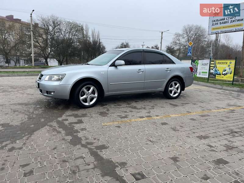 Седан Hyundai Sonata 2007 в Кропивницькому