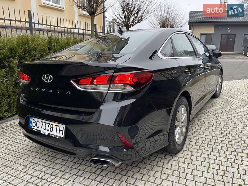 Седан Hyundai Sonata 2018 в Стрые