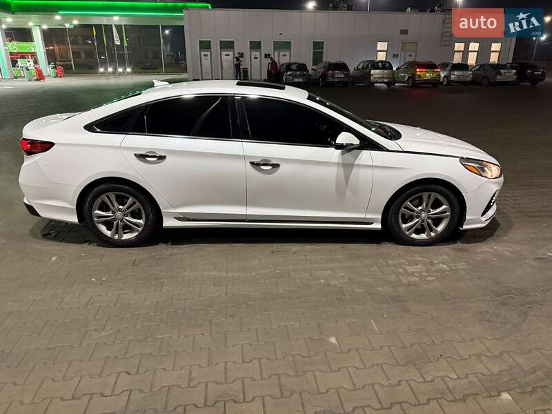 Седан Hyundai Sonata 2017 в Луцке