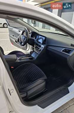 Седан Hyundai Sonata 2016 в Виннице