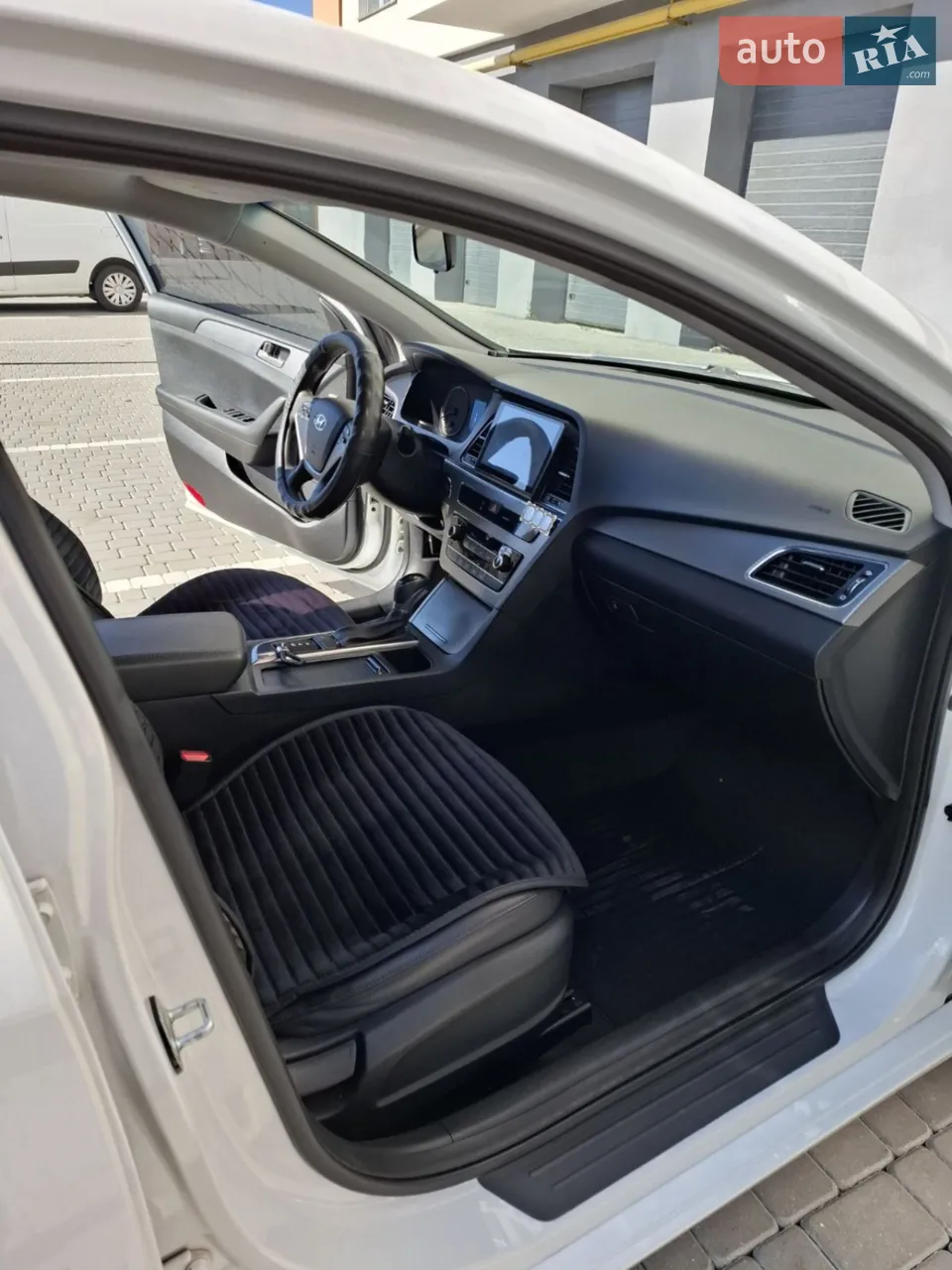 2016 Hyundai Sonata - мініатюра 21