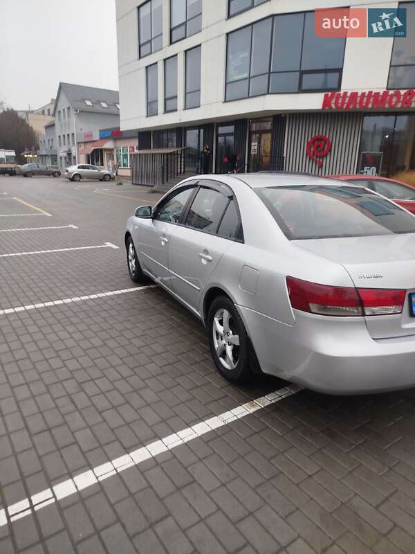 Седан Hyundai Sonata 2008 в Хмельницком