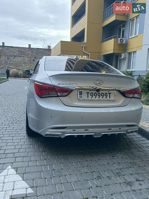 Седан Hyundai Sonata 2014 в Одессе