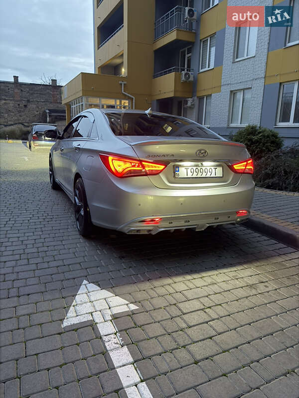 Седан Hyundai Sonata 2014 в Одессе