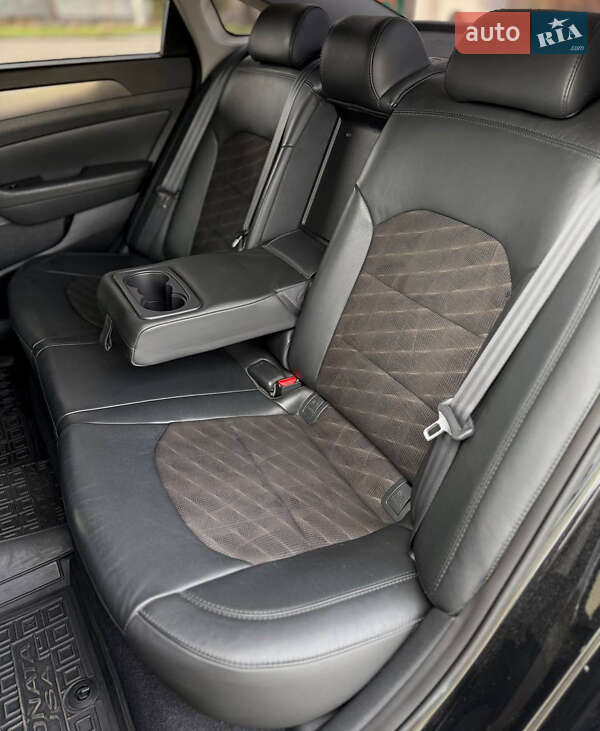 Седан Hyundai Sonata 2015 в Днепре