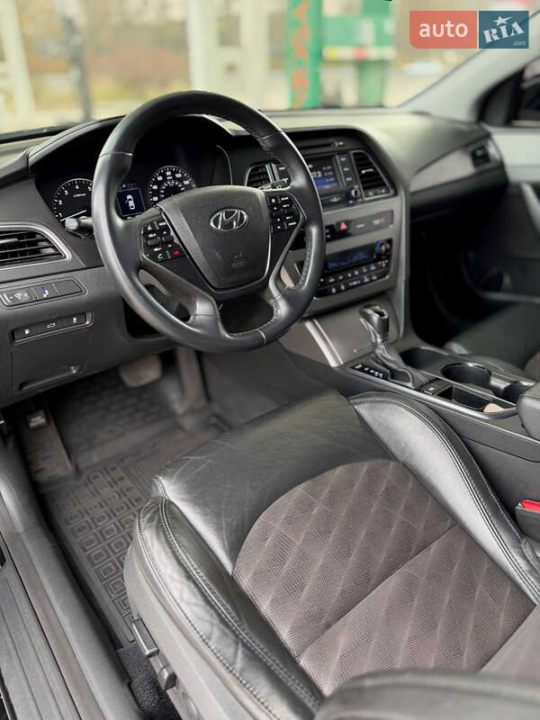 Седан Hyundai Sonata 2015 в Днепре